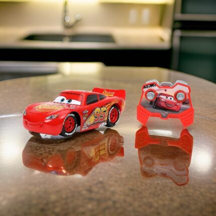 Jada Toys Pixar Cars 124 Lightning McQueen RC Remote Control Car available at Perang88