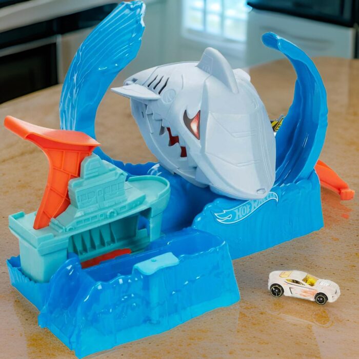 Set Jalur Mobil Mainan Hot Wheels Robo Shark Frenzy Tersedia di Perang88